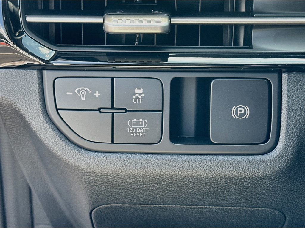 New 2027 Kia Sportage S AWD/4WD image 10