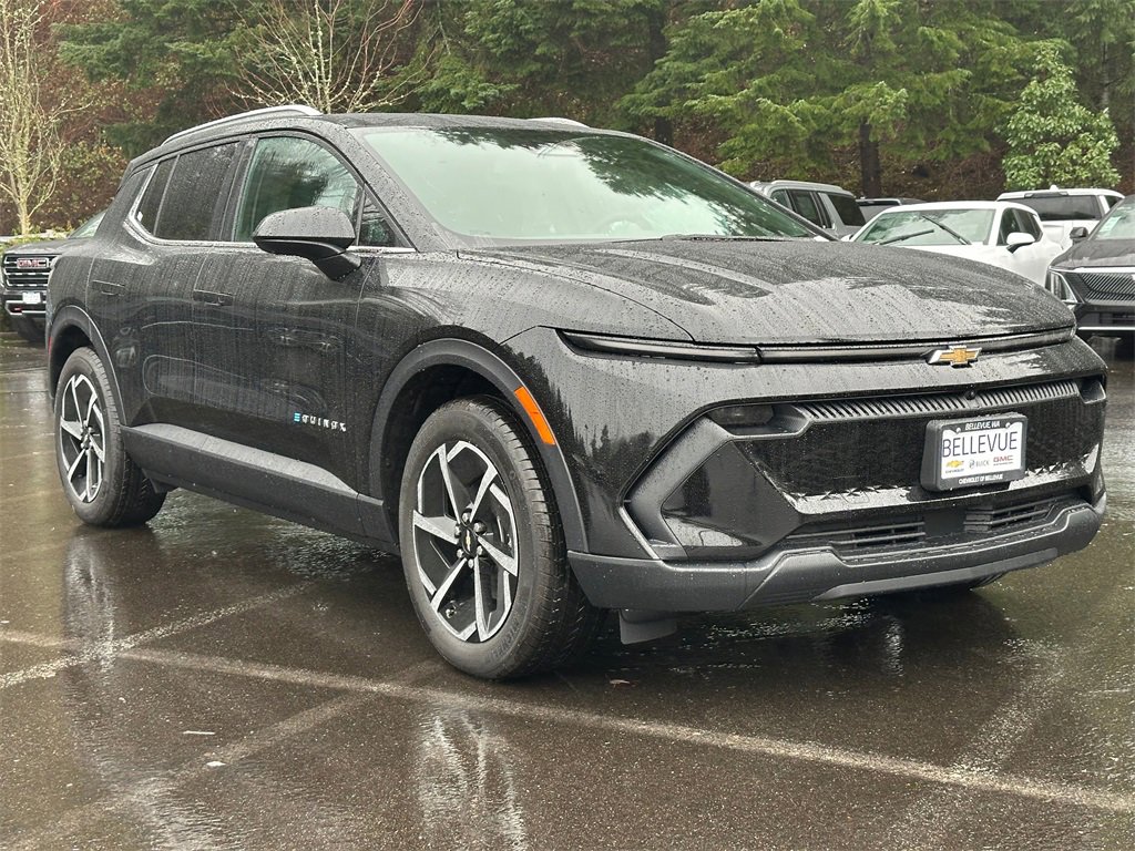 New 2026 Chevrolet Equinox EV LT image 7