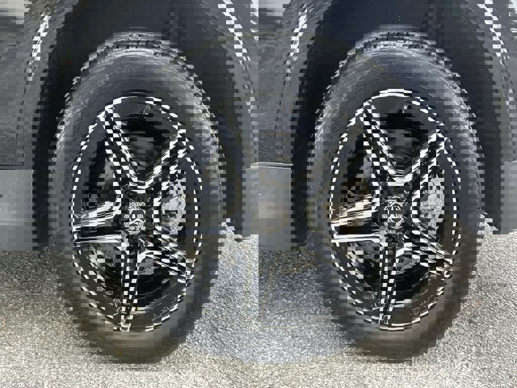 Used 2024 Mercedes-Benz GLA 250 GLA 250 image 11