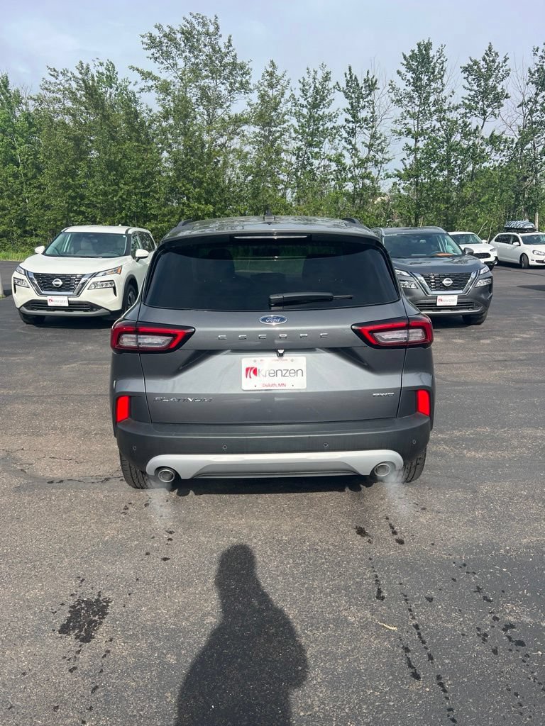 Used 2024 Ford Escape Platinum AWD/4WD image 6