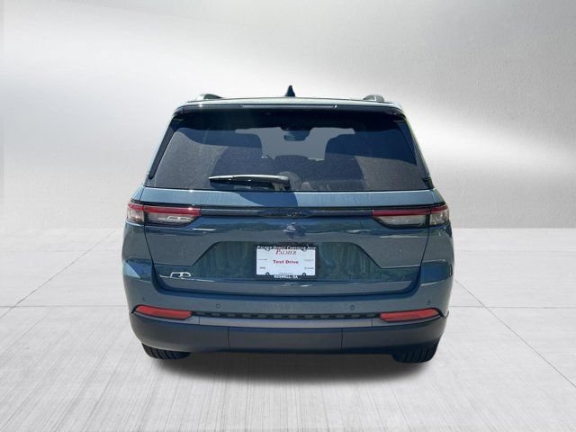 New 2026 Jeep Grand Cherokee Limited w/ Limited Altitude Package RWD image 6