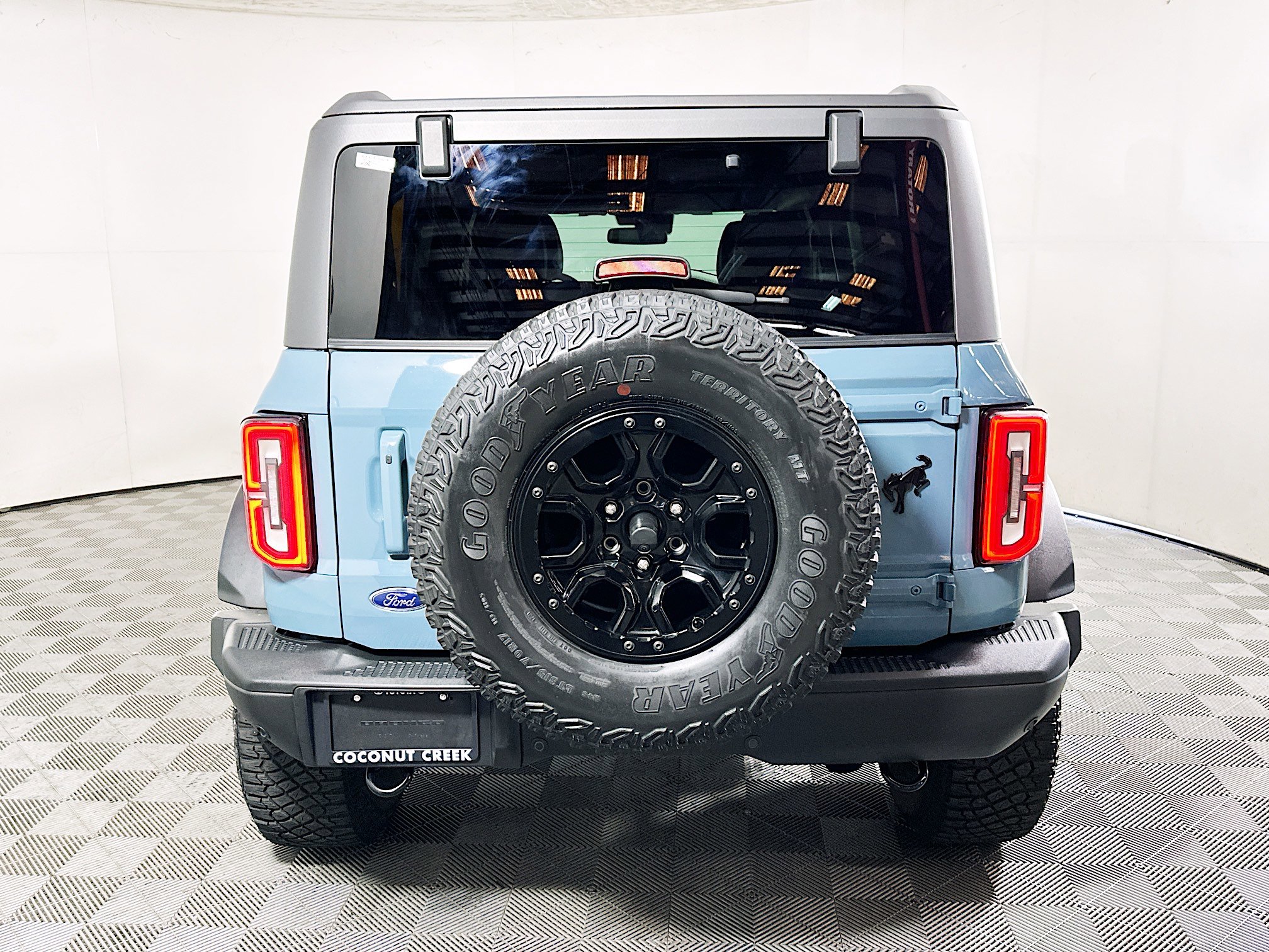 Used 2021 Ford Bronco First Edition image 4