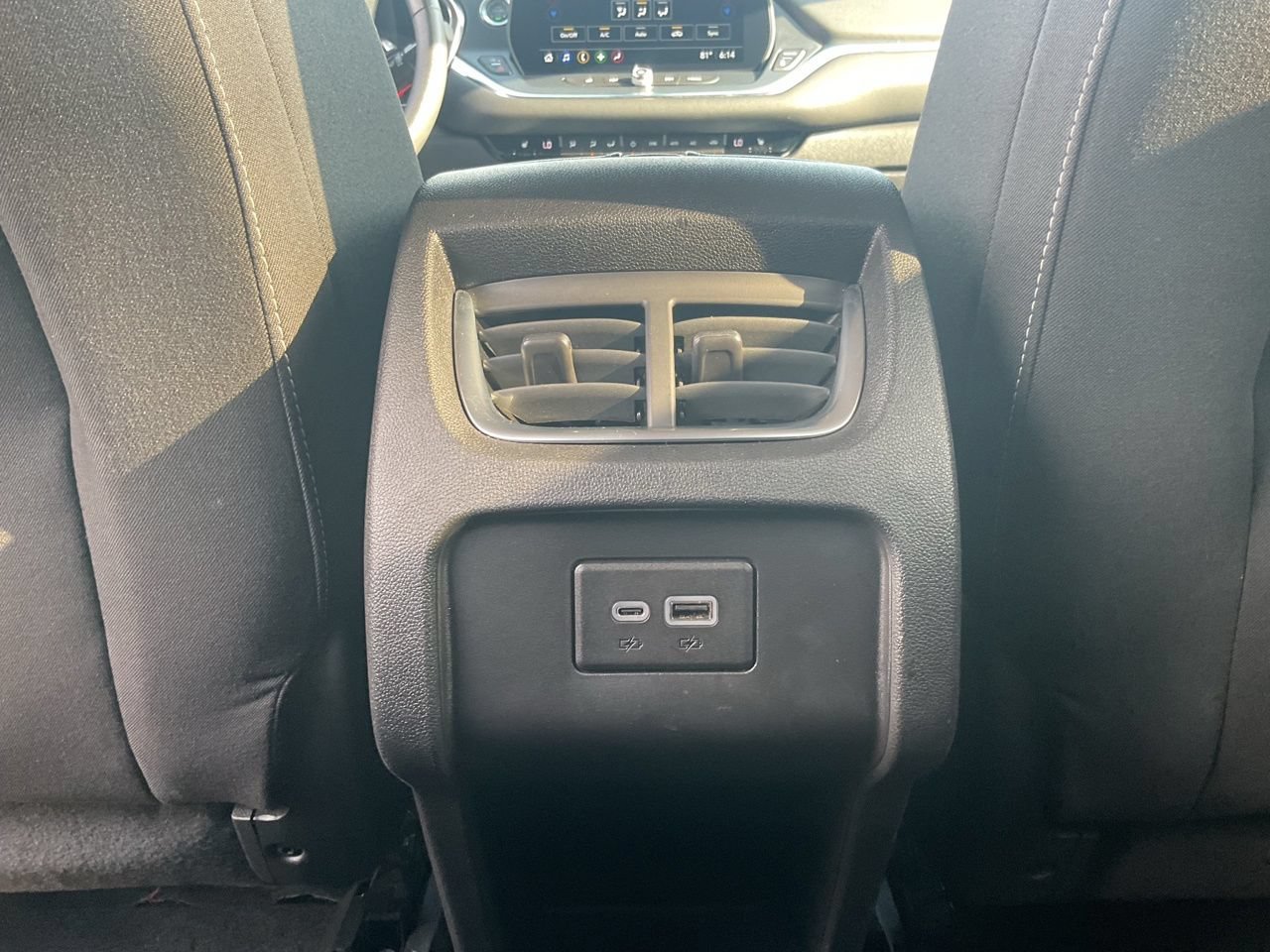 Used 2025 Chevrolet Blazer LT FWD image 12