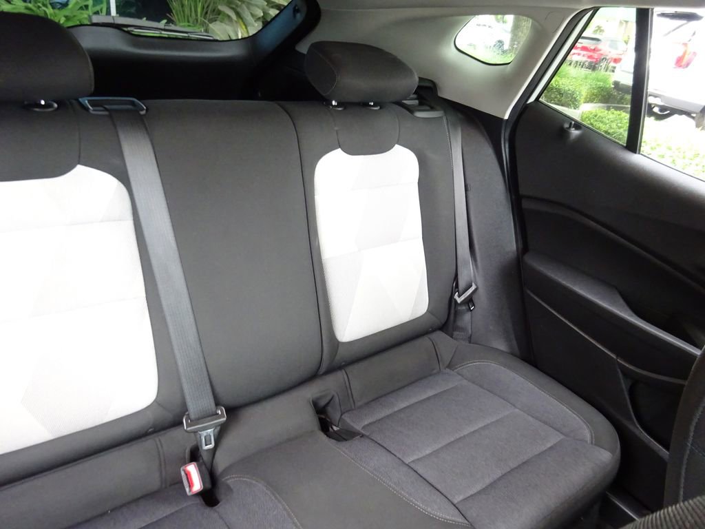 Certified 2024 Chevrolet Trax LS FWD image 19