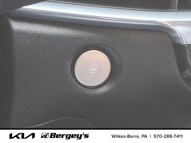 Certified 2025 Kia Sorento SX image 20