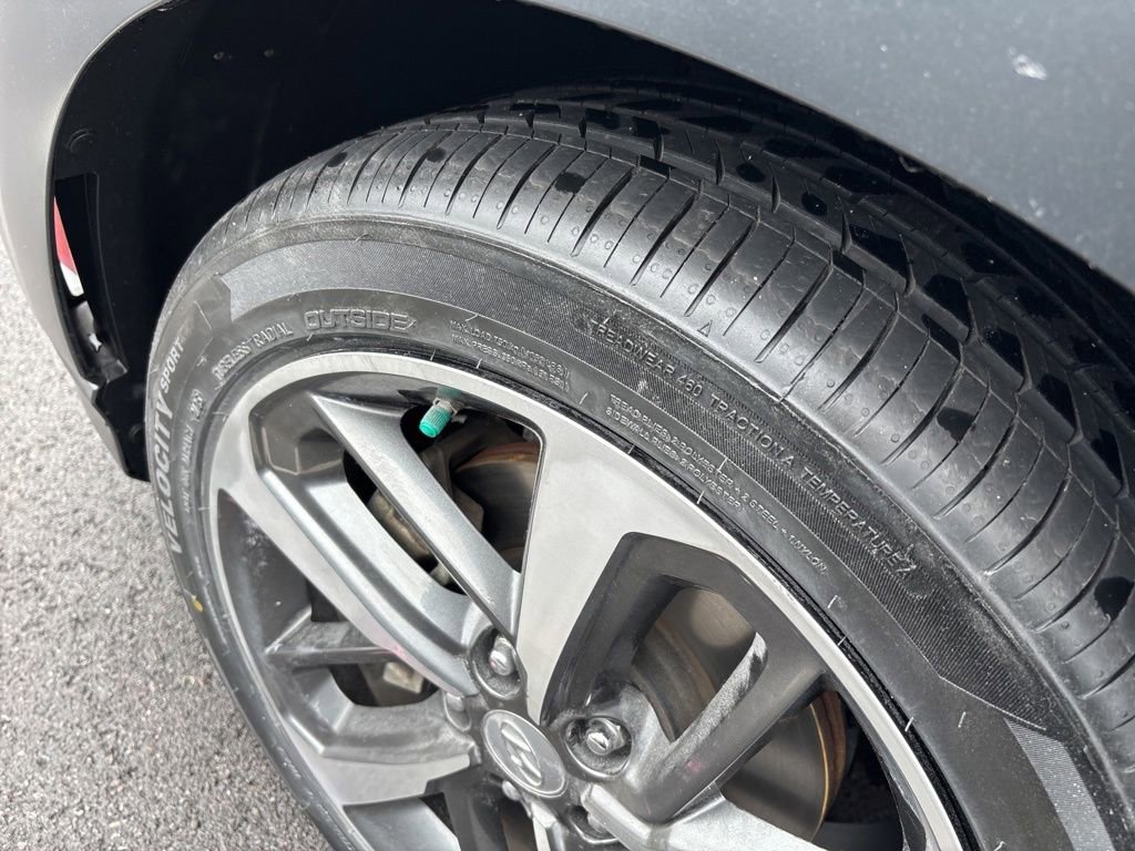 Used 2021 Hyundai Kona Limited AWD/4WD image 19