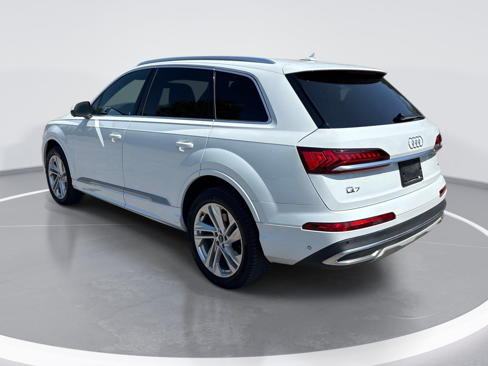 Used 2021 Audi Q7 3.0T Premium Plus w/ Executive Package AWD/4WD image 6