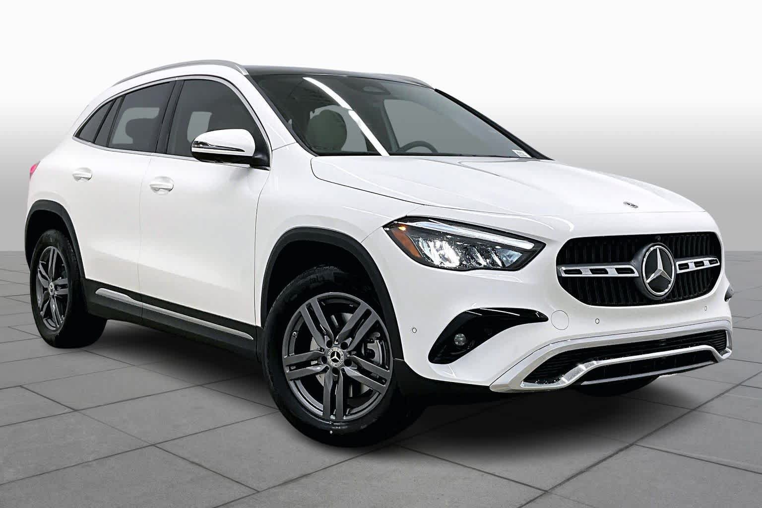 Certified 2026 Mercedes-Benz GLA 250 4MATIC image 2