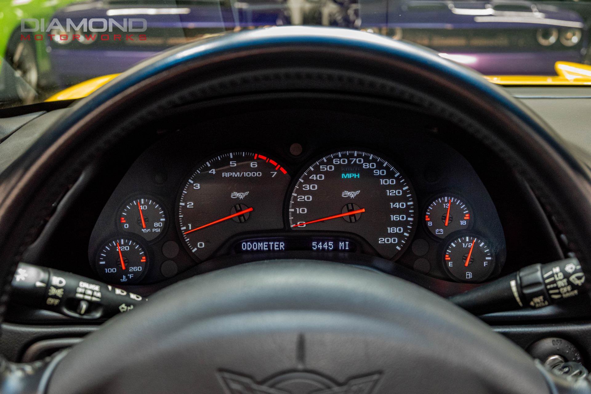 Used 2003 Chevrolet Corvette Coupe w/ Preferred Equipment Group image 76