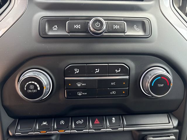 Used 2024 Chevrolet Silverado 1500 Custom AWD/4WD image 34