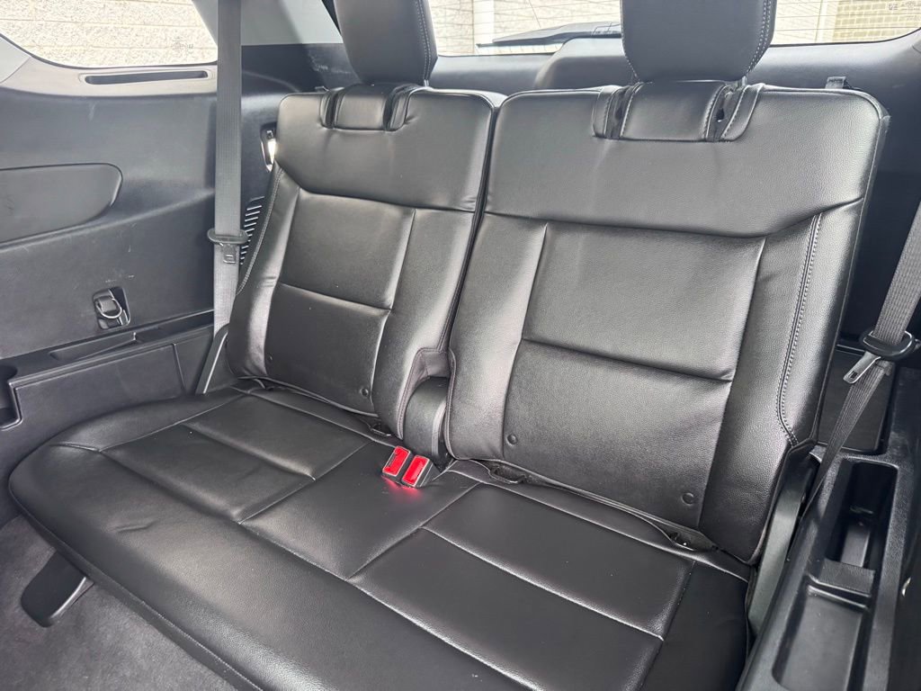 Certified 2022 Ford Explorer Limited w/ Equipment Group 301A image 23