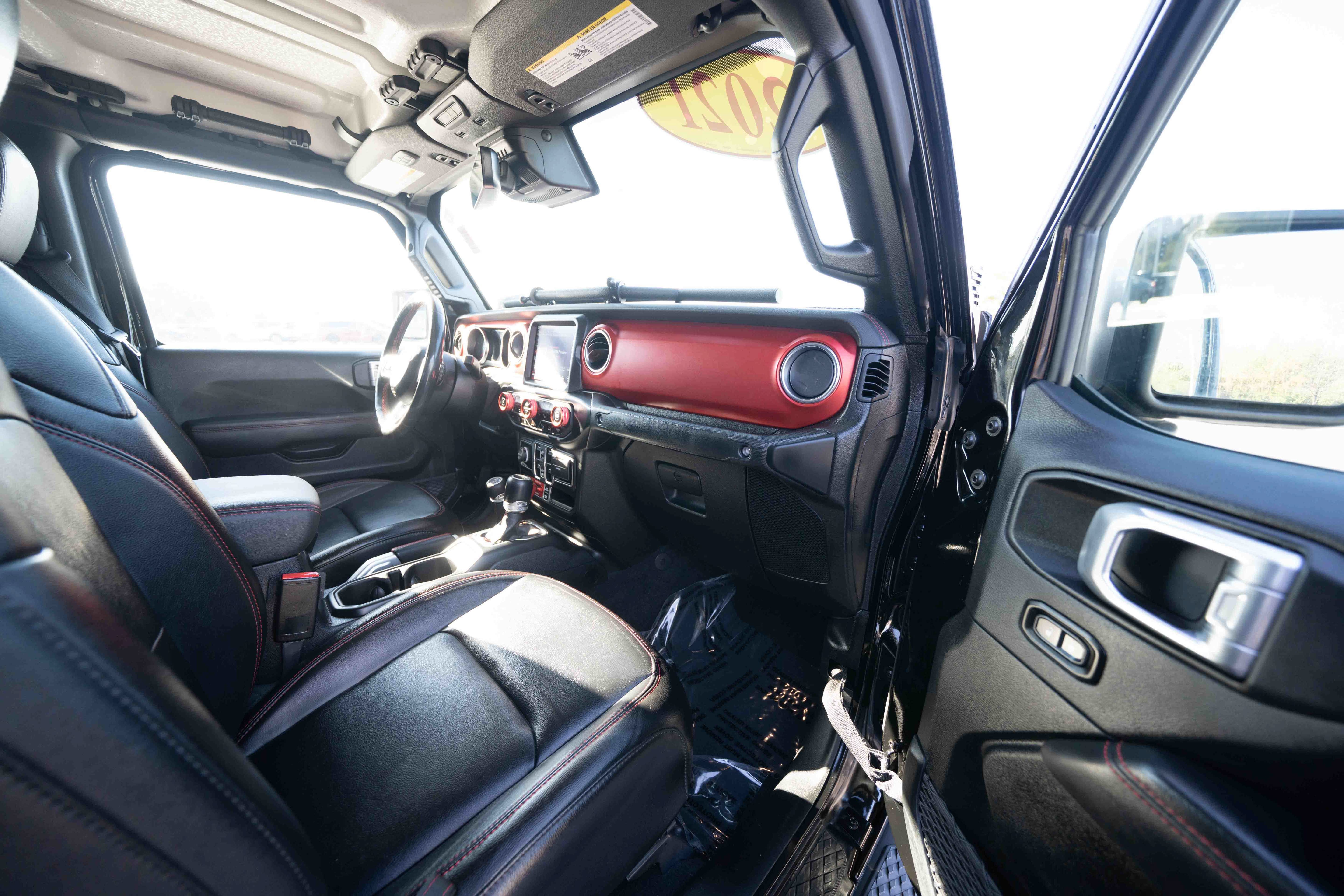 Used 2021 Jeep Gladiator Rubicon AWD/4WD image 25