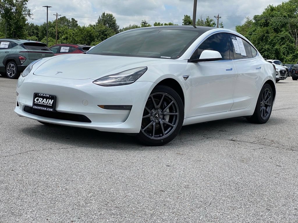 Used 2019 Tesla Model 3 Standard Range RWD image 3