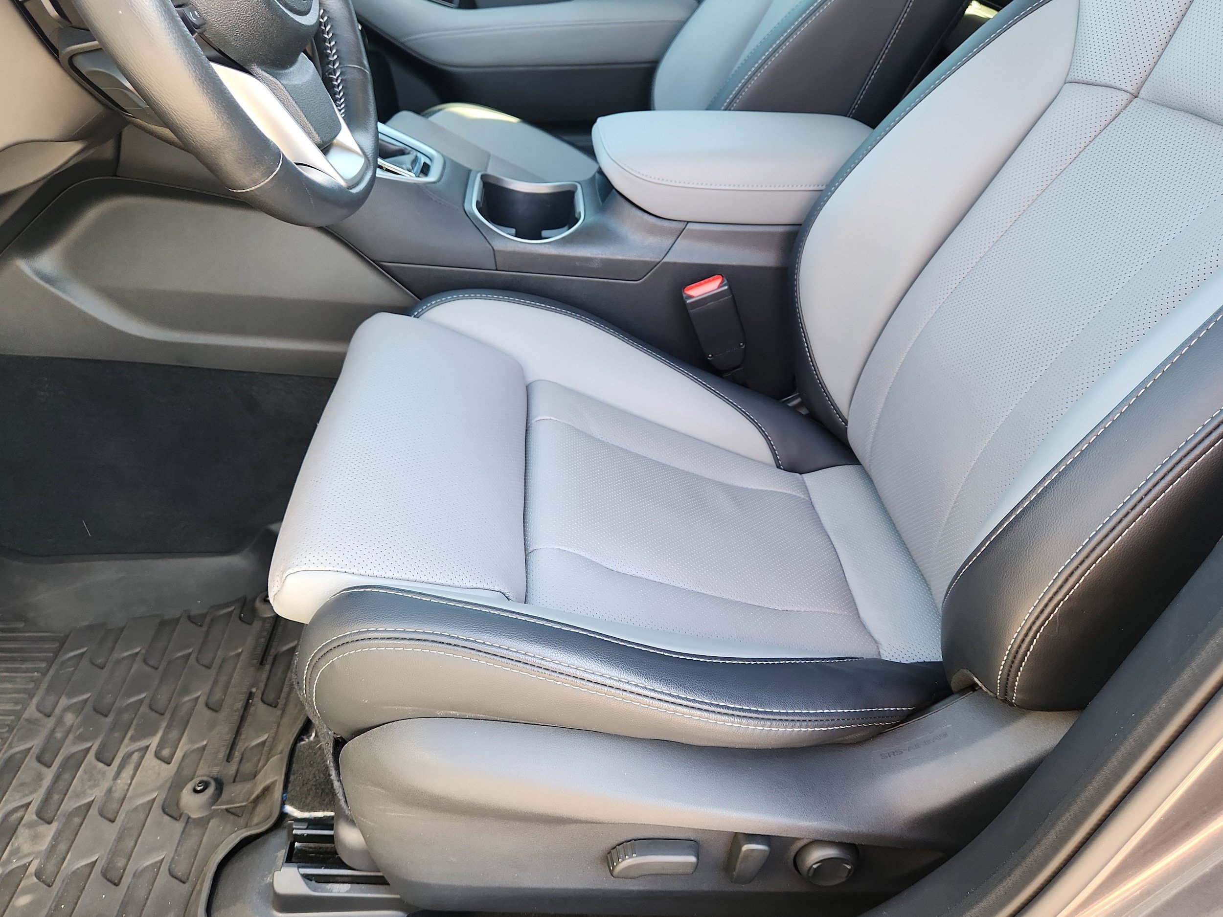 Used 2022 Subaru Outback Limited AWD/4WD image 11