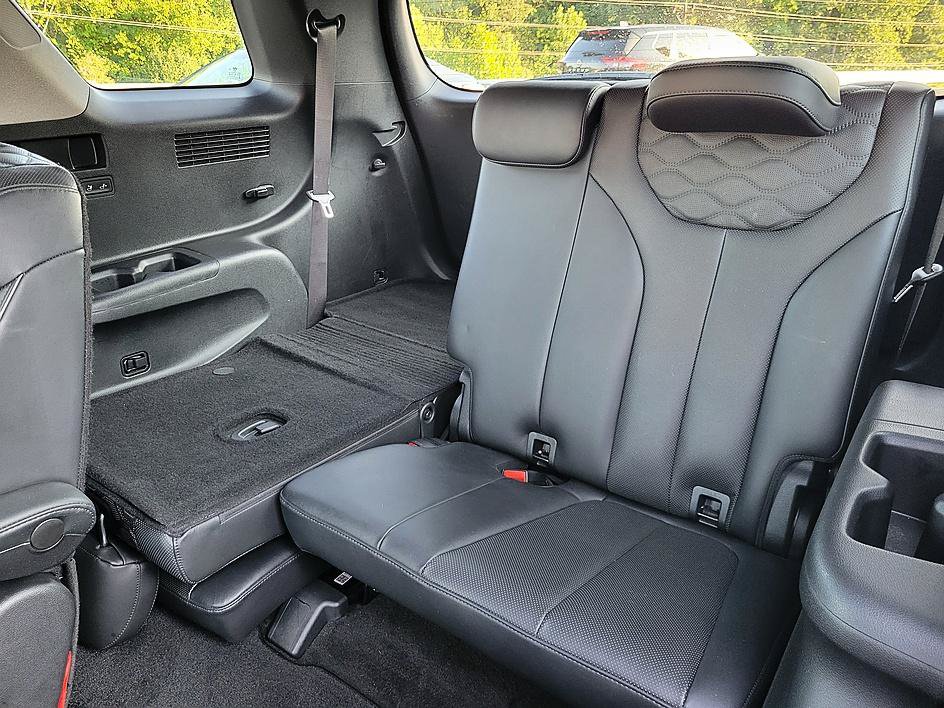 Used 2021 Hyundai Palisade Limited FWD image 14