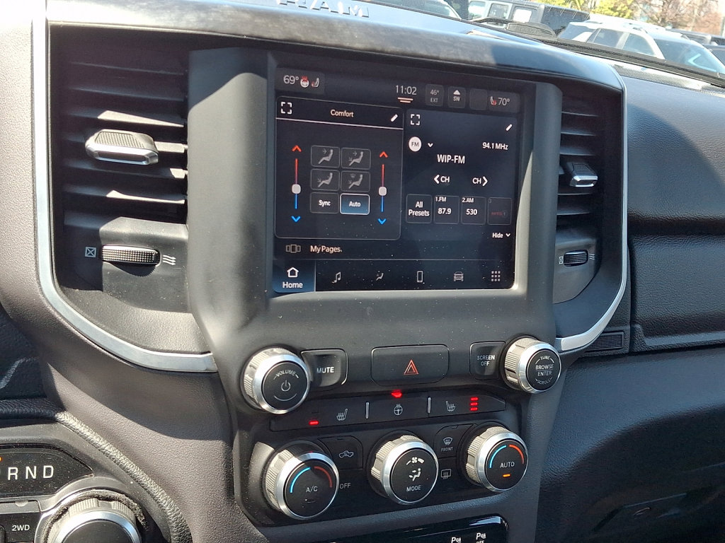 Used 2022 RAM 1500 Big Horn w/ Night Edition image 28