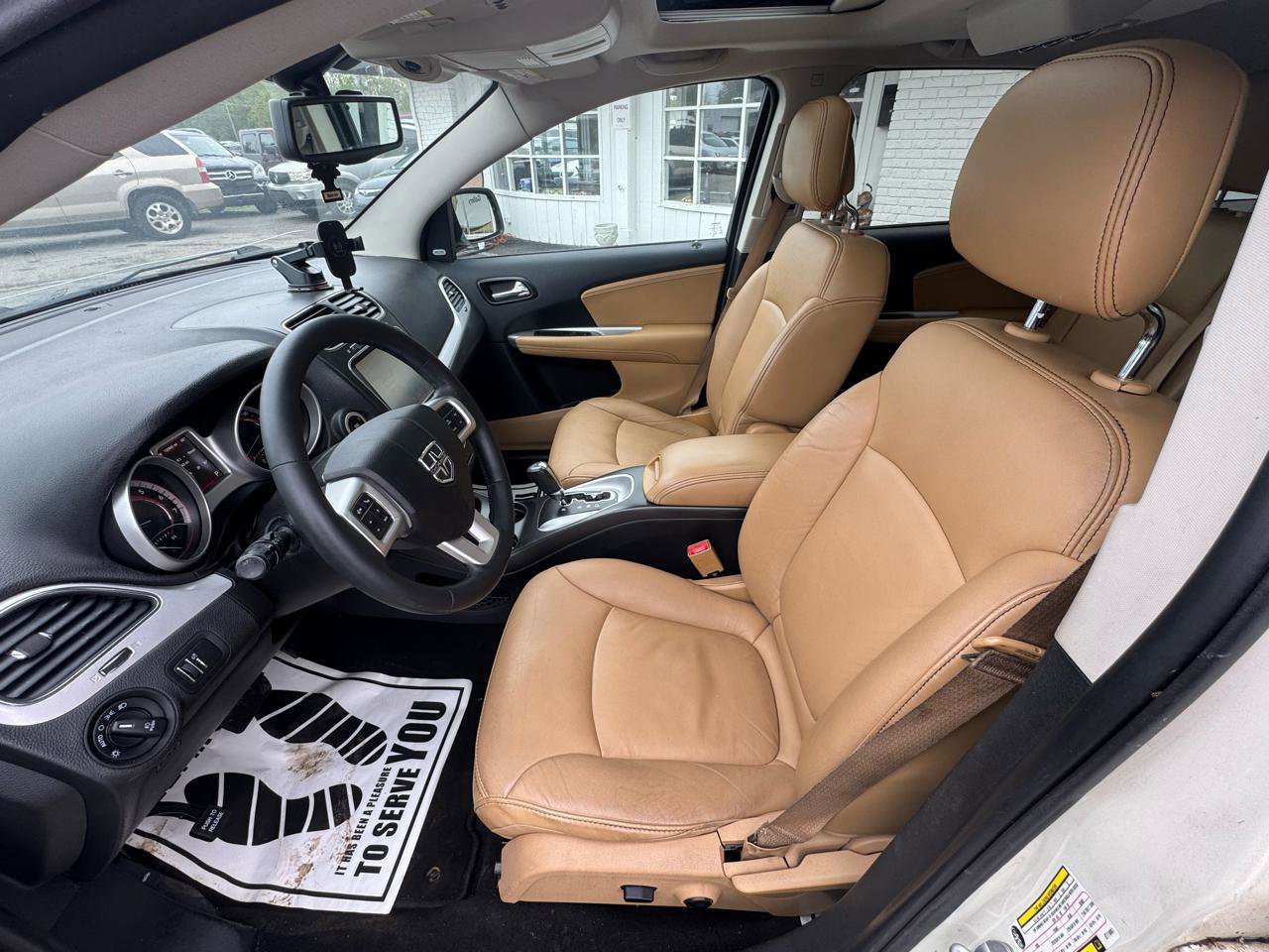 Used 2014 Dodge Journey Limited w/ Flexible Seating Group FWD image 12