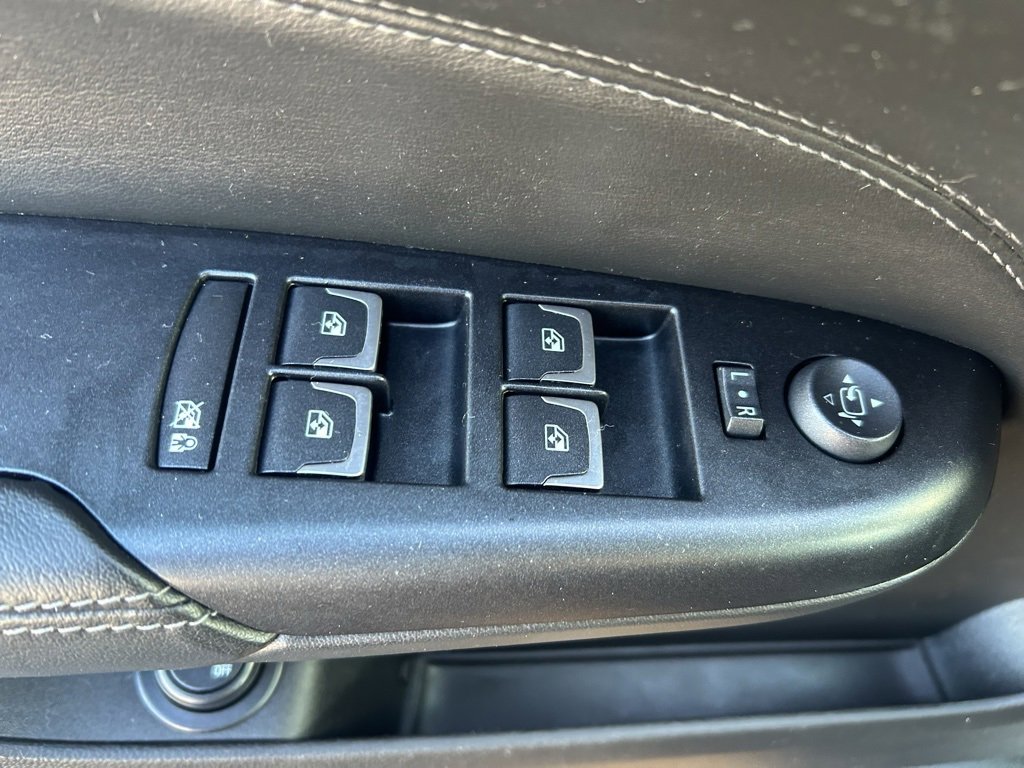 Used 2015 Cadillac SRX Premium image 5