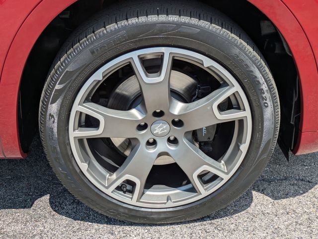 Used 2020 Maserati Levante GranLusso AWD/4WD image 8