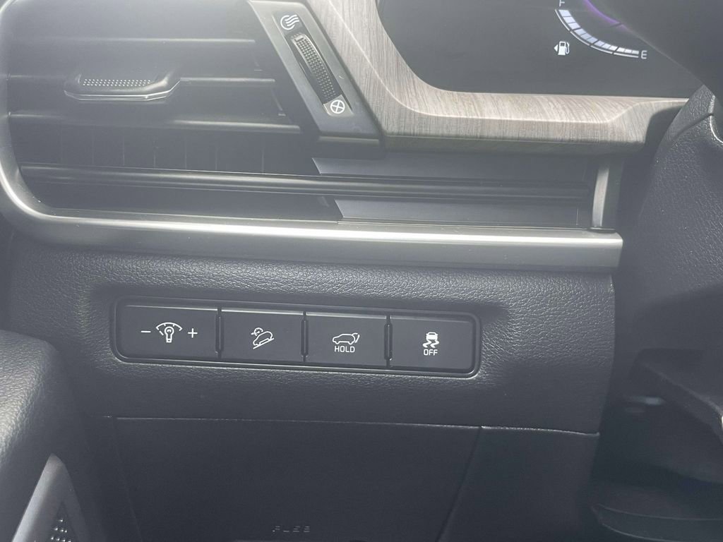 Used 2024 Kia Telluride EX image 21