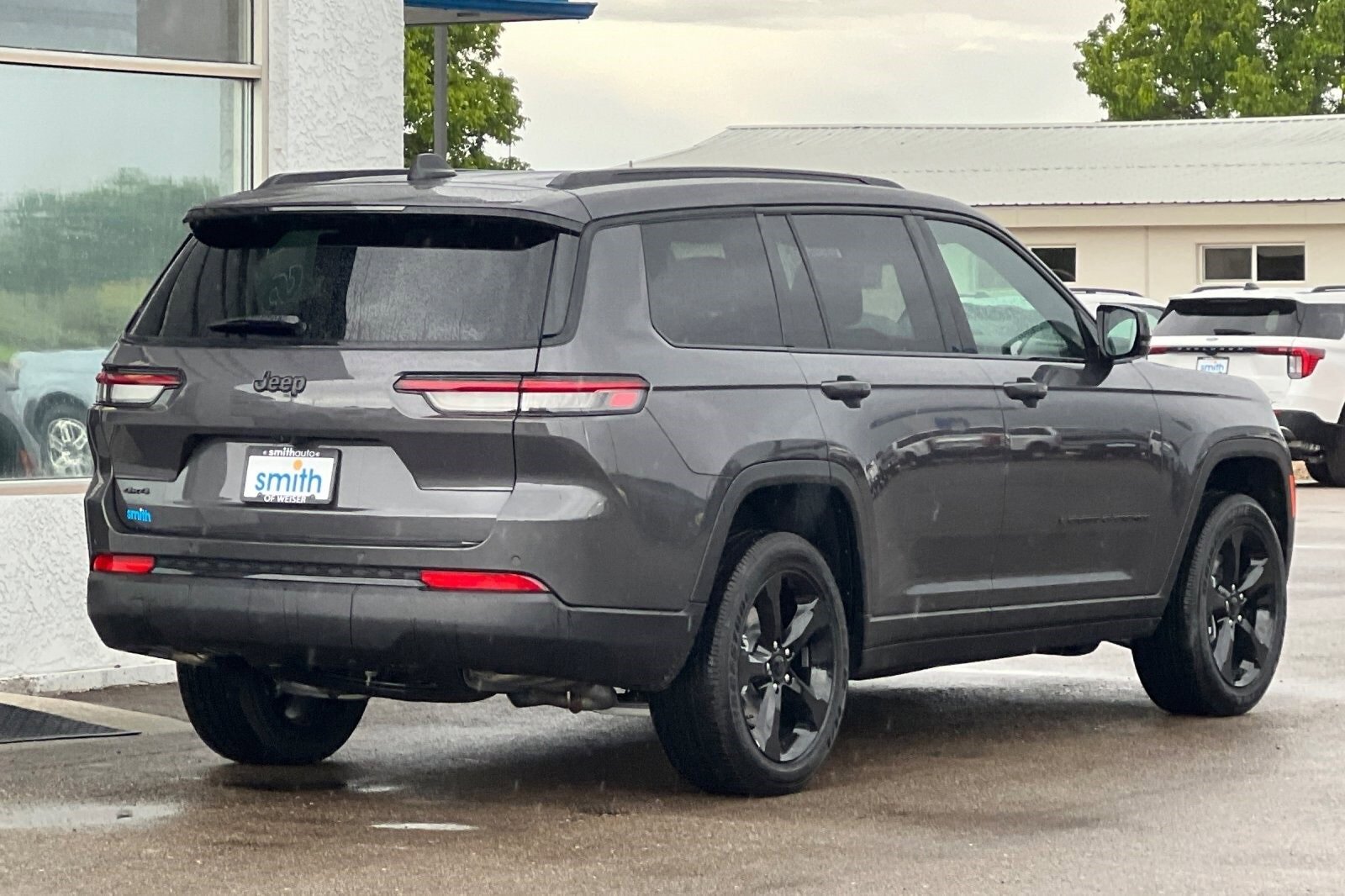 New 2025 Jeep Grand Cherokee L Altitude image 6