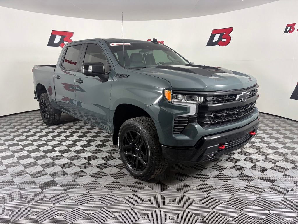 Used 2026 Chevrolet Silverado 1500 LT Trail Boss w/ LT Trail Boss Premium Package AWD/4WD image 8