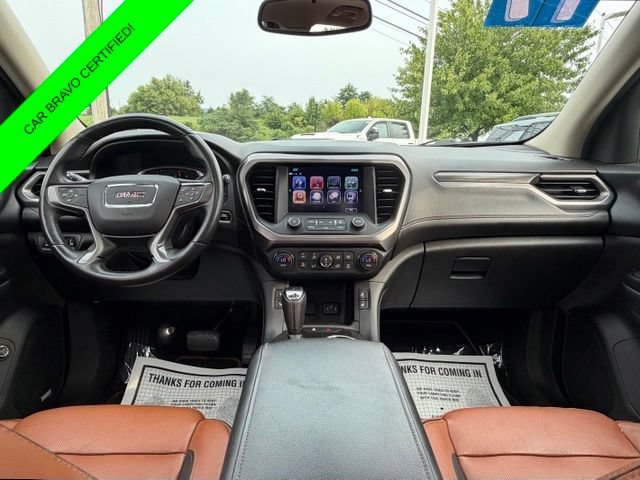 Certified 2017 GMC Acadia SLT AWD/4WD image 3