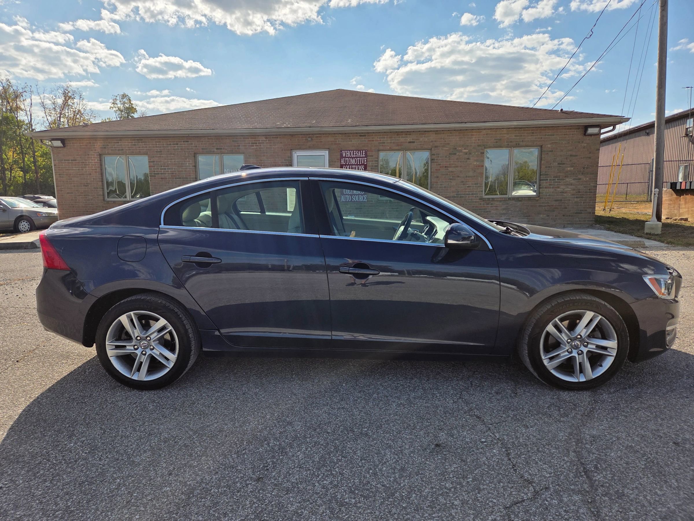 Used 2015 Volvo S60 T5 Premier image 4
