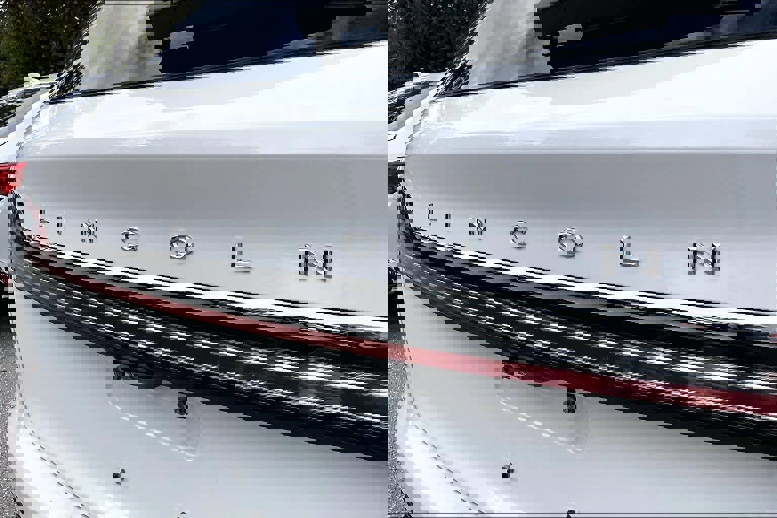 Used 2023 Lincoln Nautilus Reserve w/ Equipment Group 201A image 30