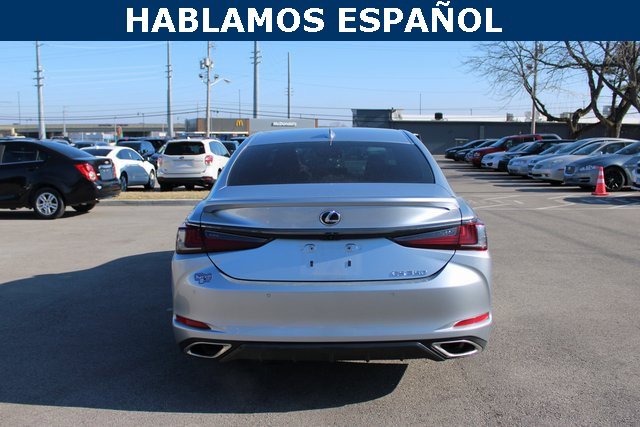 Used 2023 Lexus ES 350 F Sport image 4