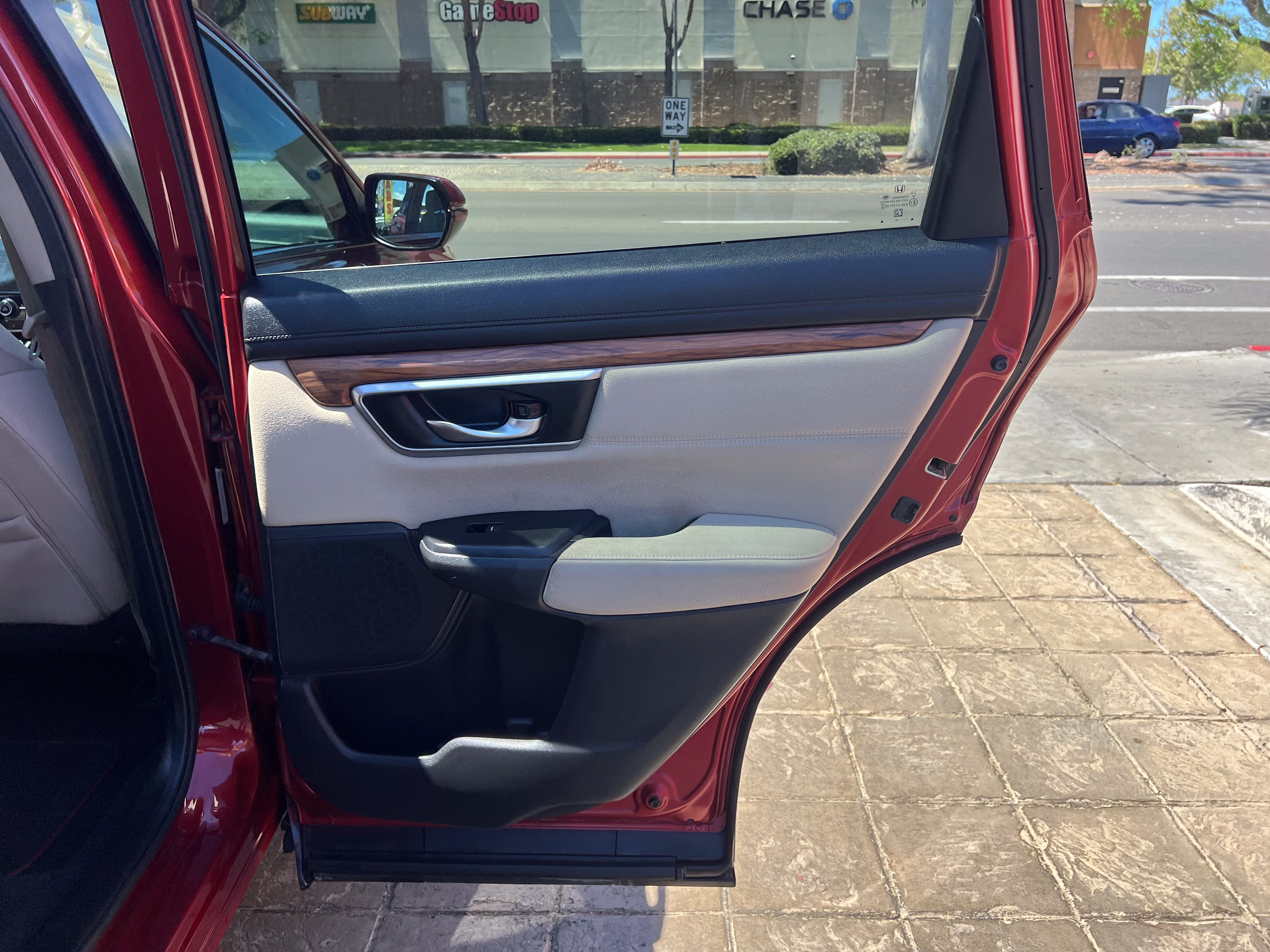 Used 2019 Honda CR-V EX image 30