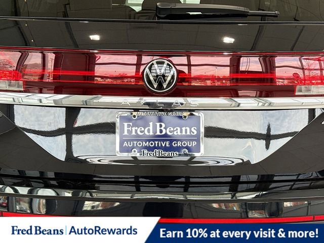 New 2026 Volkswagen Atlas SE image 17