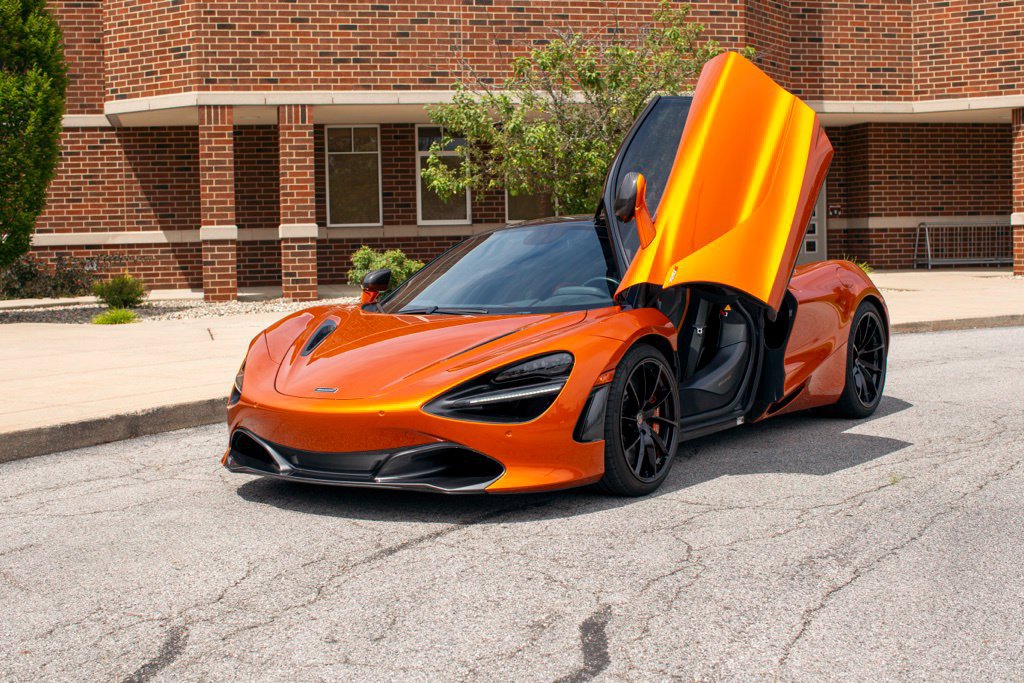 Used 2018 McLaren 720S Performance RWD image 44