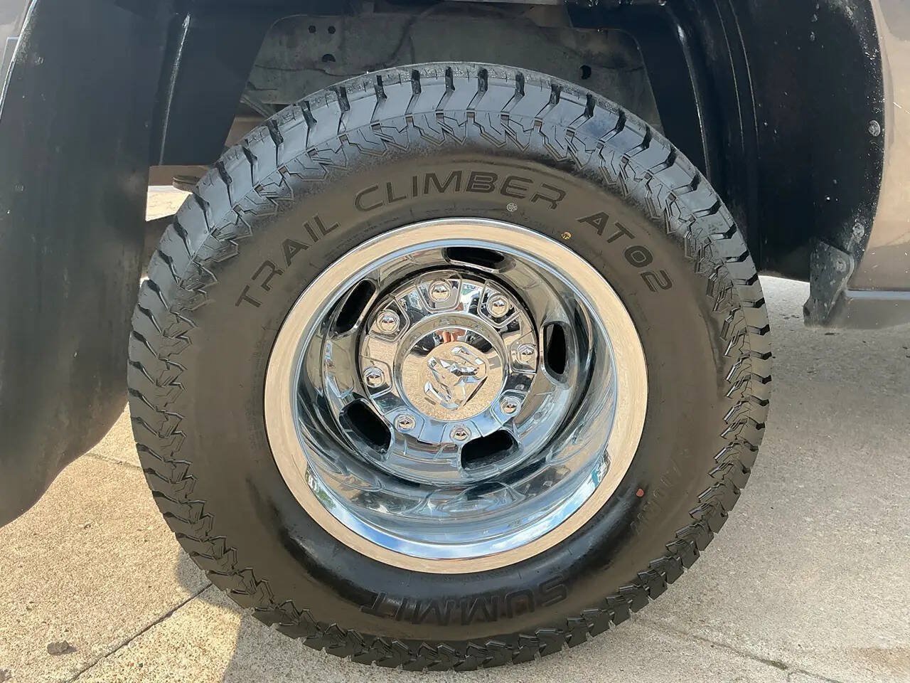 Used 2022 RAM 3500 Tradesman AWD/4WD image 11