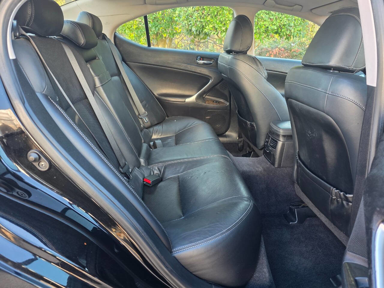 Used 2011 Lexus IS 250 image 27