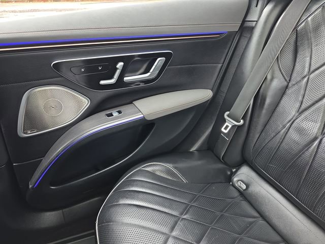Used 2024 Mercedes-Benz EQS 580 4MATIC Sedan image 43