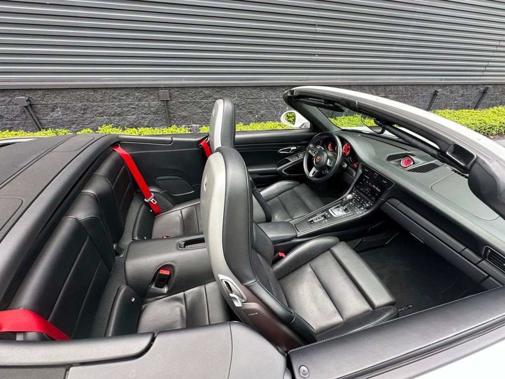 Certified 2019 Porsche 911 Turbo AWD/4WD image 13