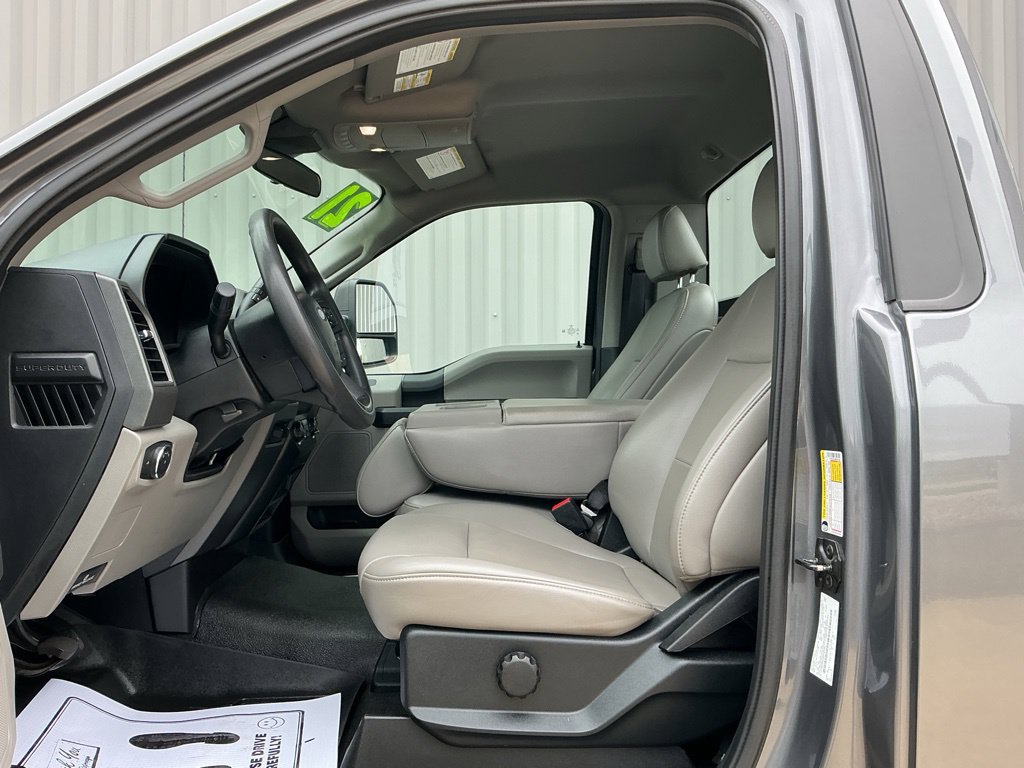 Used 2021 Ford F250 XL w/ Power Equipment Group AWD/4WD image 8
