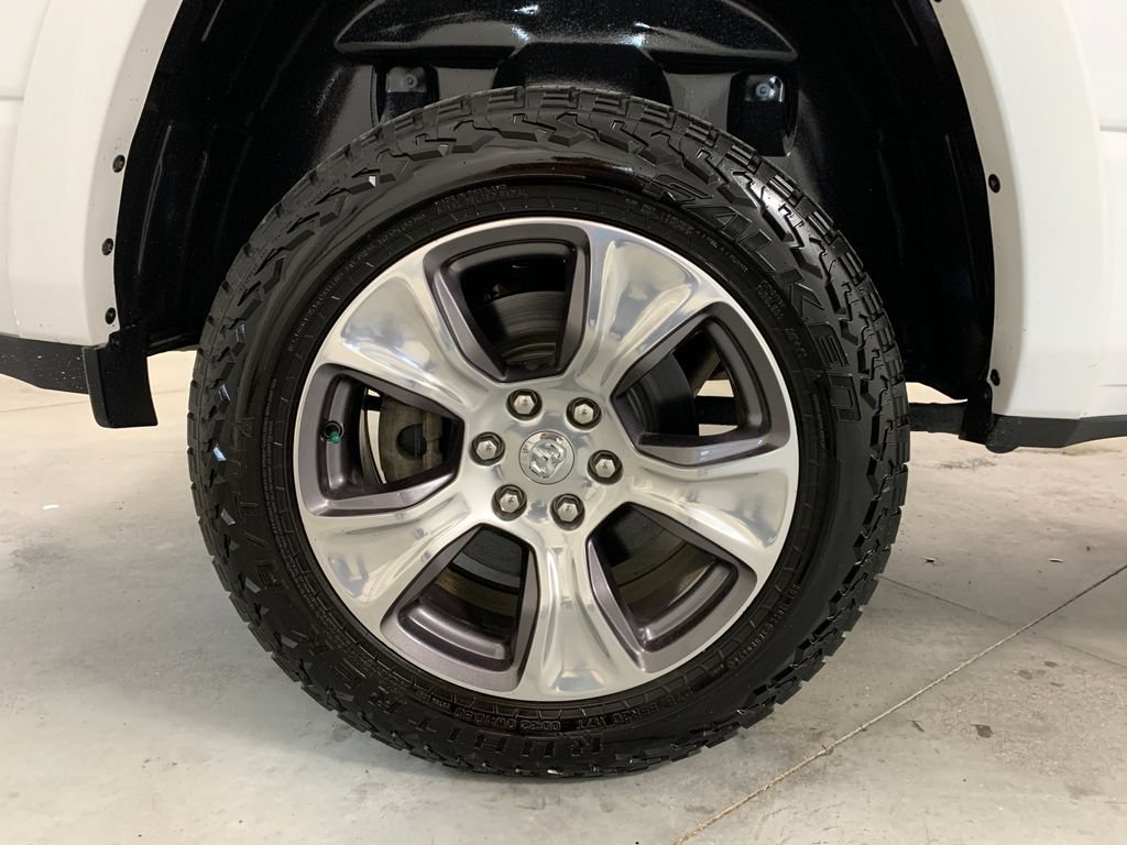 Used 2020 RAM 1500 Laramie w/ Sport Appearance Package AWD/4WD image 25