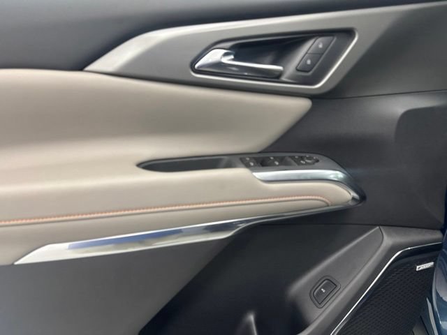 New 2026 Chevrolet Traverse LT w/ Enhanced Driving Package FWD image 9