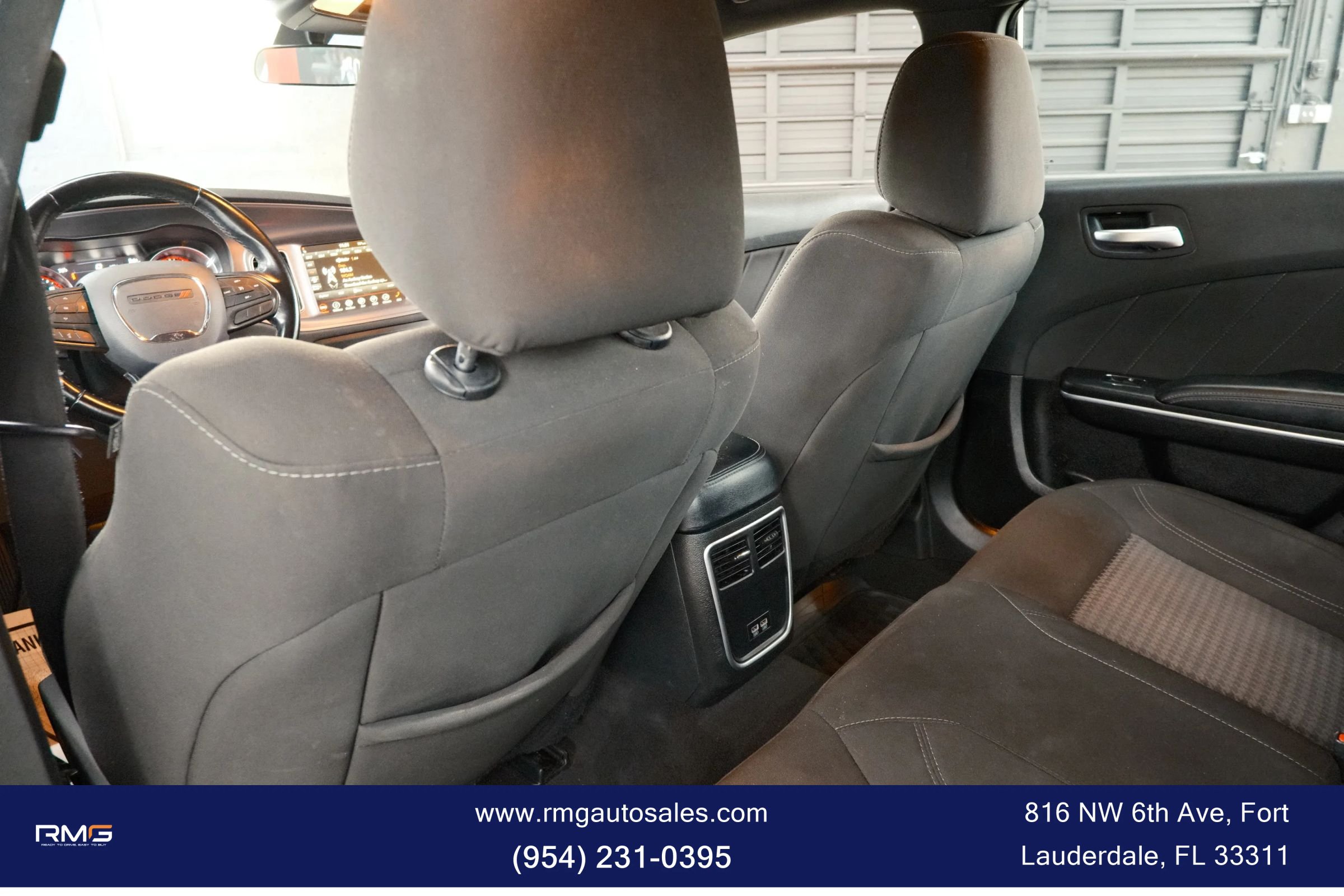 Used 2023 Dodge Charger SXT RWD image 12