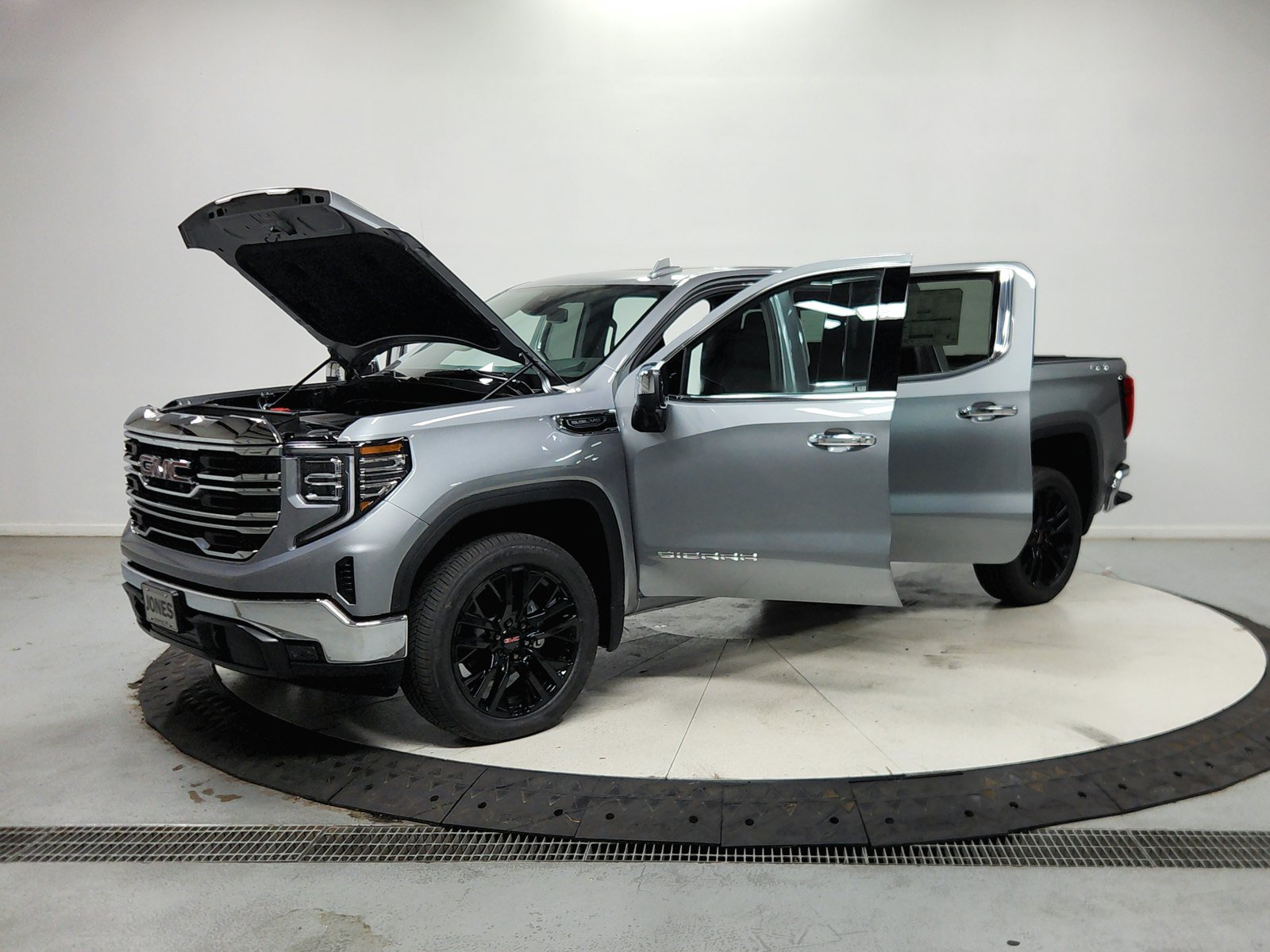 New 2026 GMC Sierra 1500 SLT w/ SLT Convenience Package AWD/4WD image 12