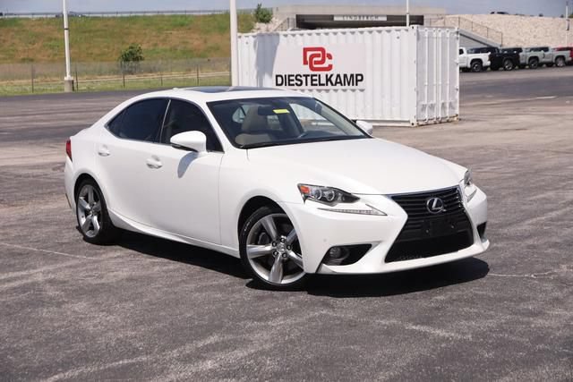 Used 2014 Lexus IS 350 w/ Navigation Package RWD image 2