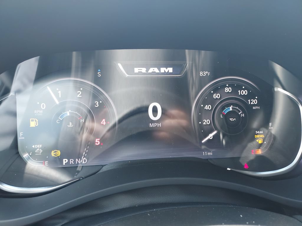 New 2026 RAM 5500 4x4 Crew Cab w/ Laramie Trim Package image 18