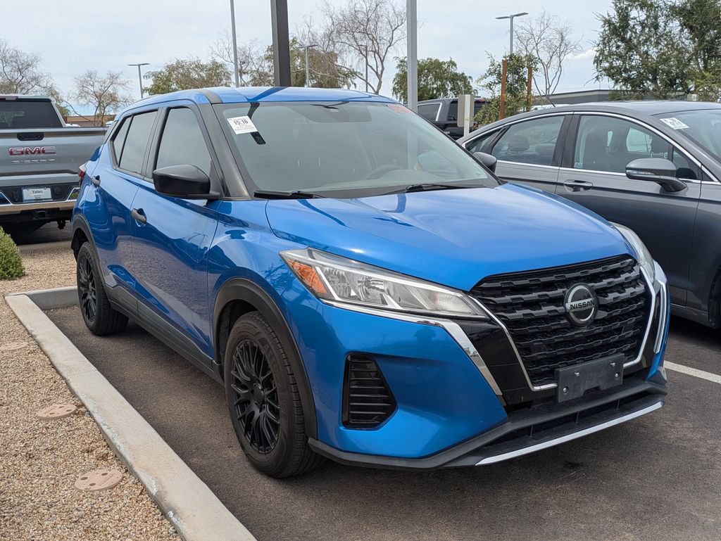 Used 2021 Nissan Kicks S FWD image 1