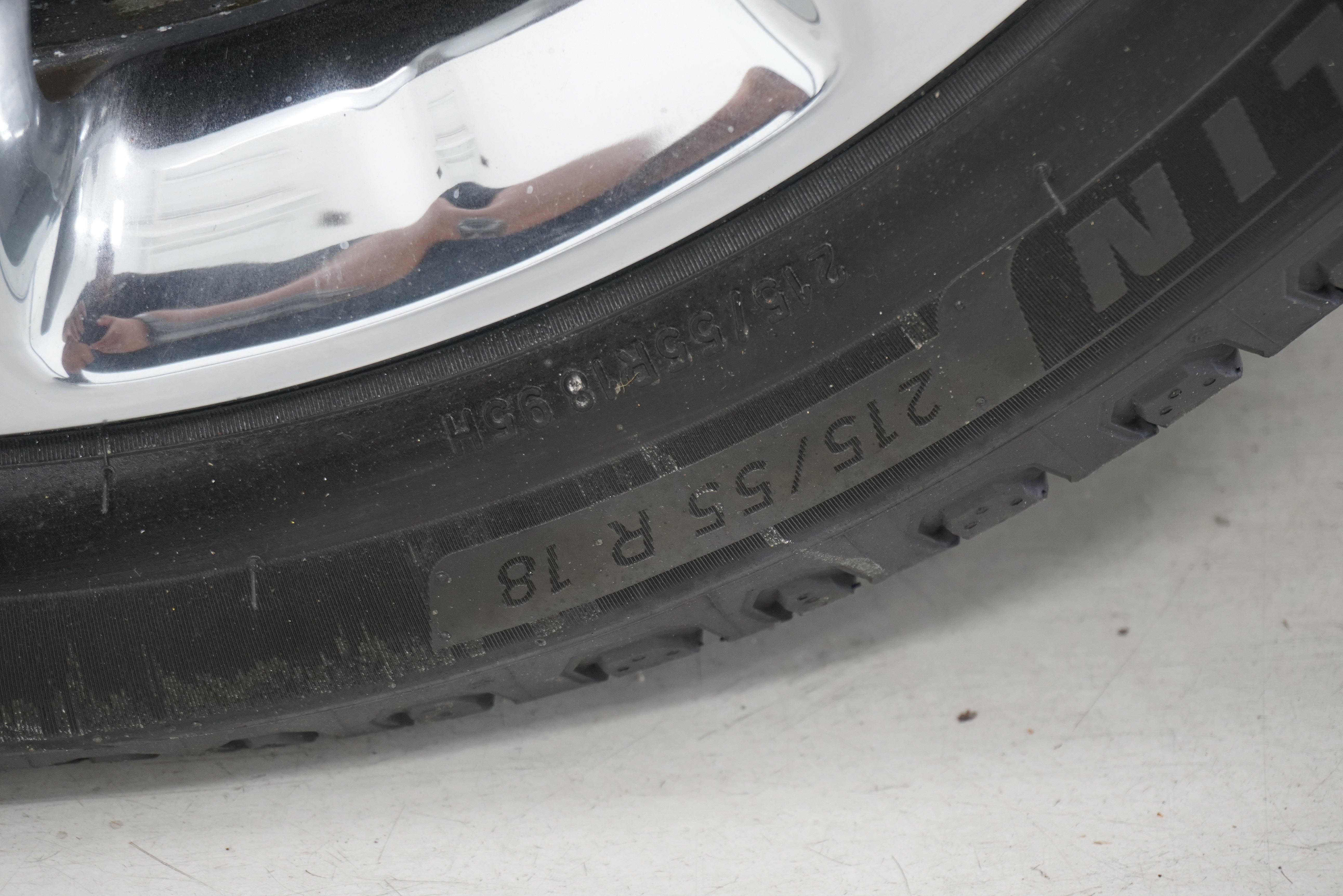 Used 2017 Buick Encore Premium w/ Experience Buick Package image 31