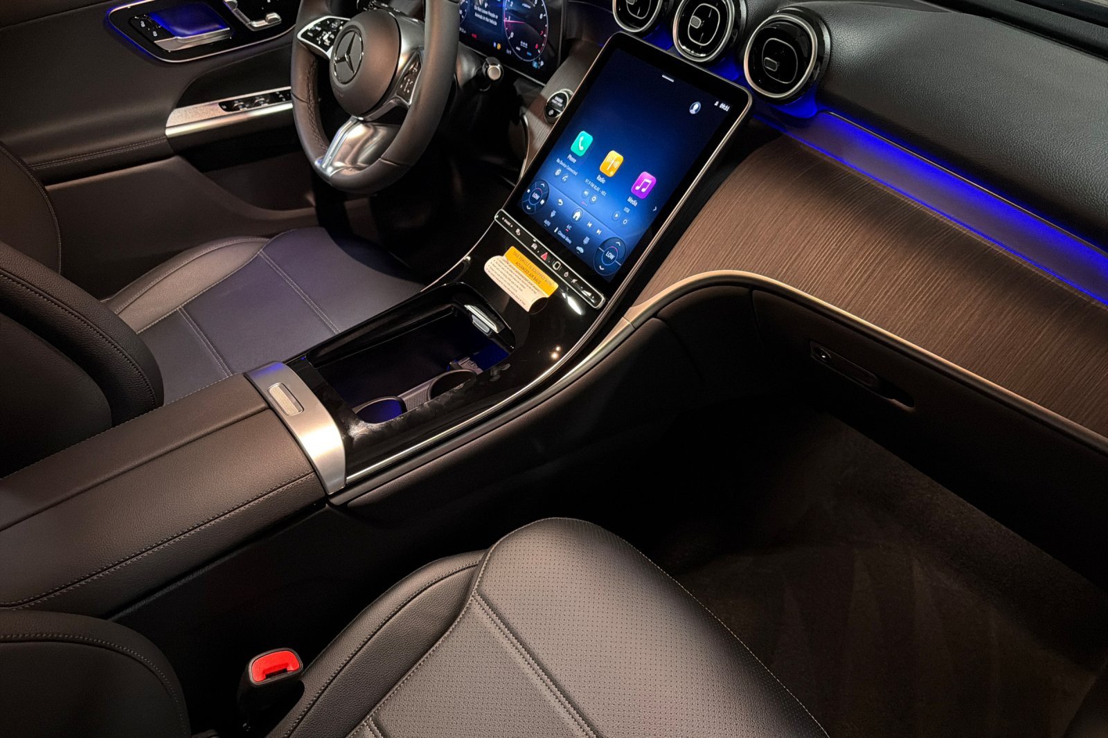 New 2027 Mercedes-Benz GLC 300 image 15