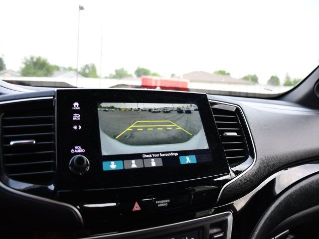 Used 2023 Honda Passport Elite image 15