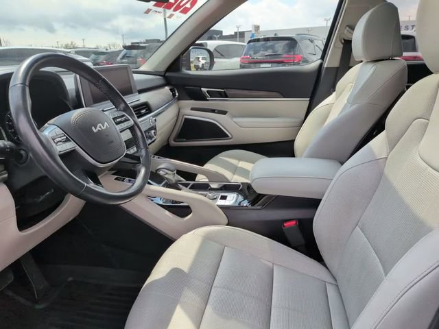 Used 2022 Kia Telluride EX w/ EX Premium Package image 18