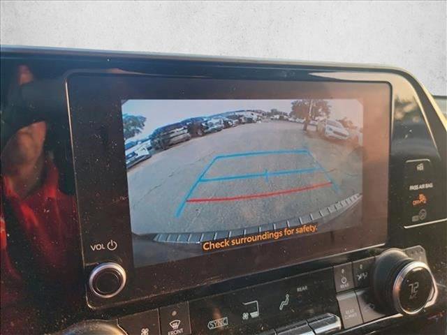 Used 2023 Toyota Highlander XLE image 21